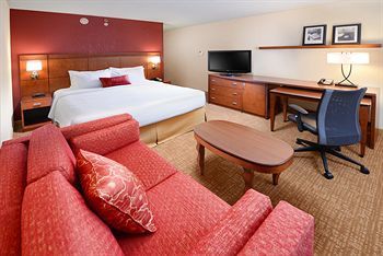 Hotel Courtyard By Marriott Dallas Las Colinas