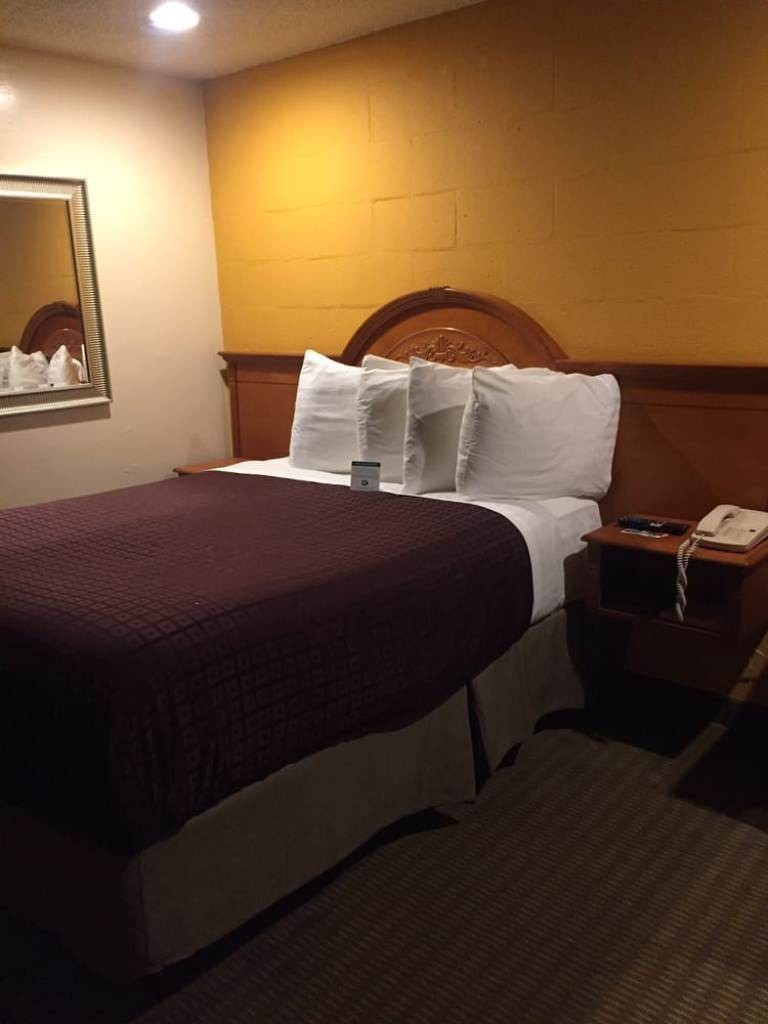 Hotel Deluxe Inn