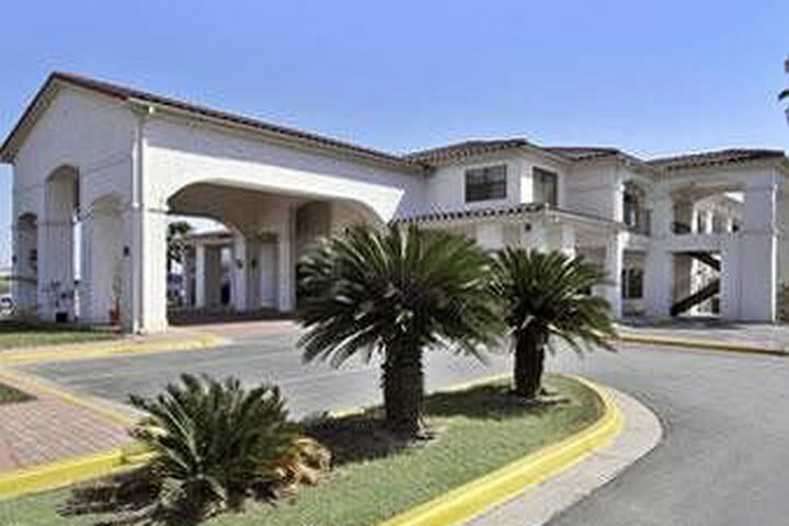 Hotel Super 8 Weslaco
