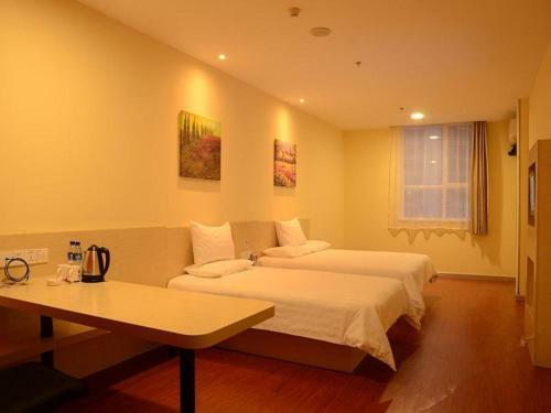 Hotel Hanting Express Dandong Train Station