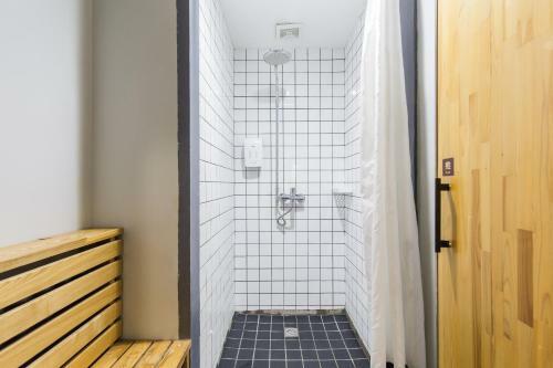 Dalian Uniloft Hostel