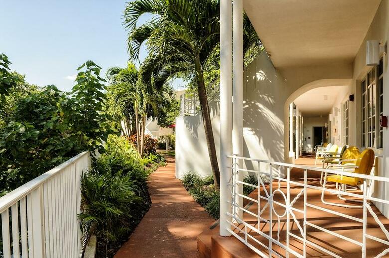 Tradewinds Apartment Hotel