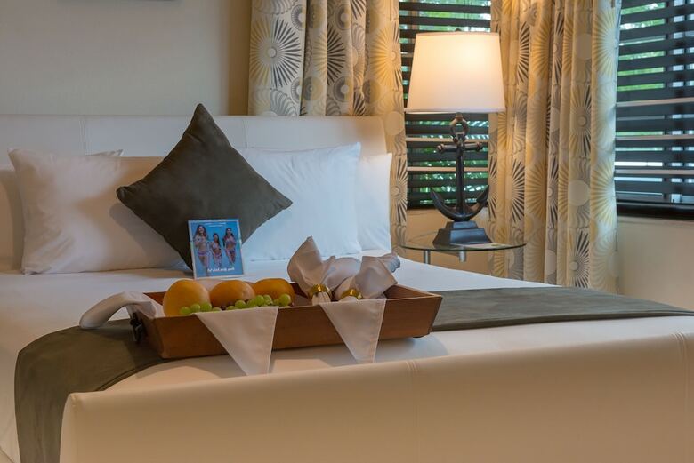 Tradewinds Apartment Hotel