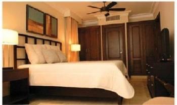 Hotel Lifestyle Royal Suites