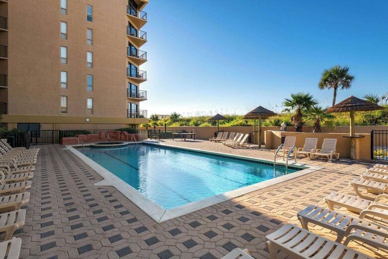 Hotel Holiday Inn Resort