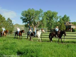 Hotel Ranch At U Cross A5033
