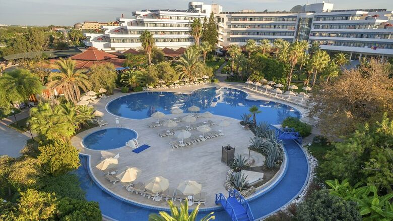 Hotel Sunrise Park Resort & Spa