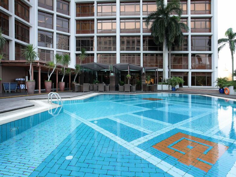 Hotel Landmark Village