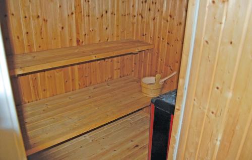 Holiday Home Dyssebjergvej R�m�