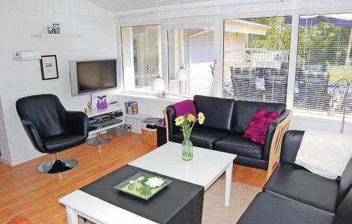 Holiday Home Dyssebjergvej R�m�