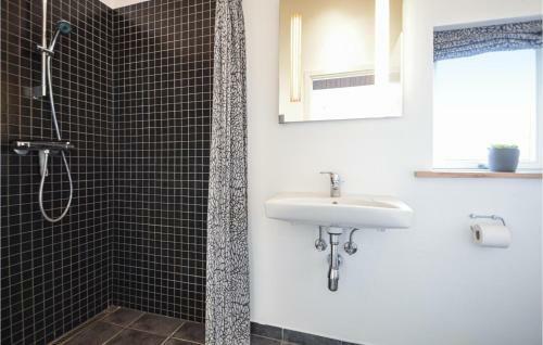 Holiday Home Lakolk