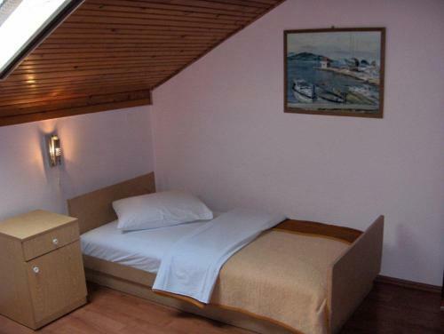 Hostal Rooms & Apartments Blue Beach