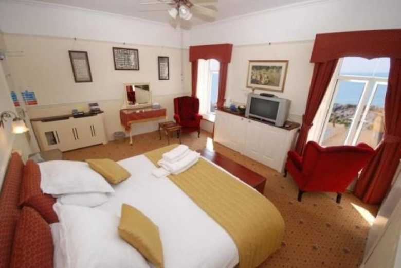 Bed & Breakfast Harbour View Hotel