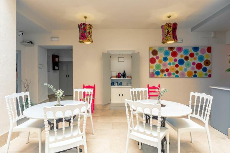 Hostal N�a Santa Cruz