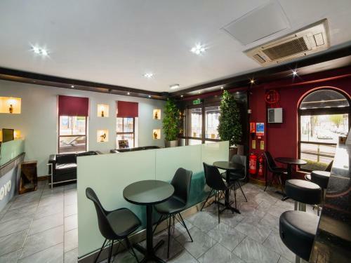 Epsilon Hotel
