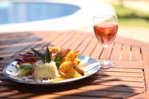 Hotel Technotel San Benito Beach