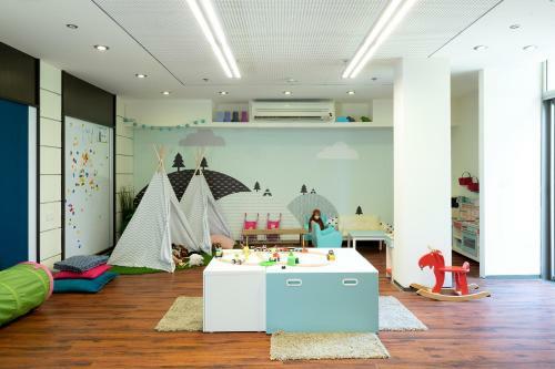 Shefayim Kibbutz Hotel