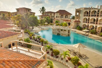 Hotel Coco Beach Resort