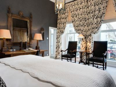 The Pelham Hotel