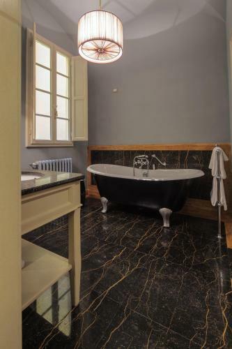 Hotel Palazzo Di Camugliano