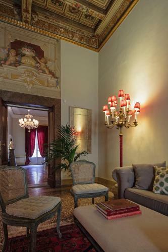 Hotel Palazzo Di Camugliano