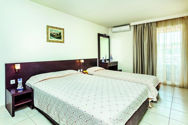 Hotel Elinotel Polis