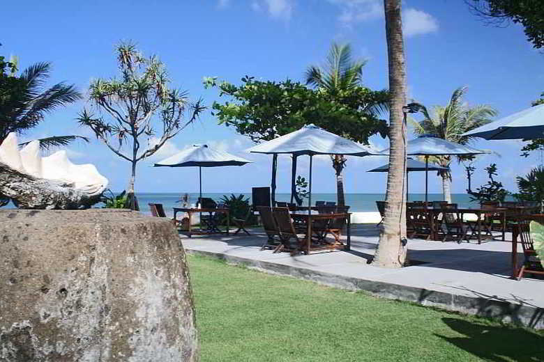 Hotel Legong Keraton Beach