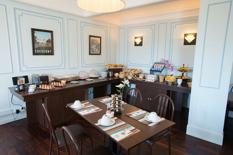 Le Grand Hotel De Tours