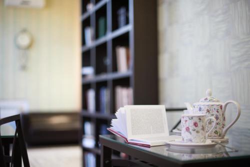 Hostal Vivat Hotel