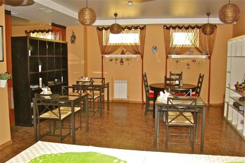 Hostal Vivat Hotel