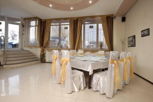 Hotel Alians