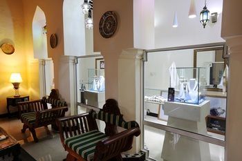 Africa House Hotel