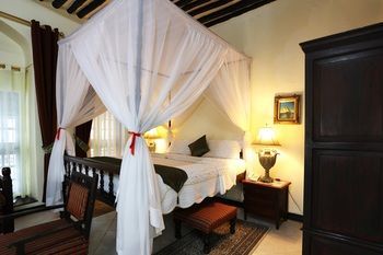 Africa House Hotel
