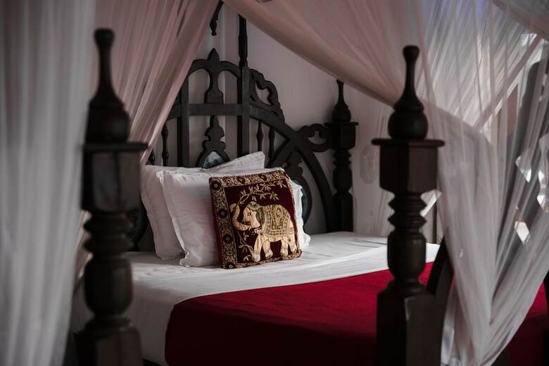 Tembo House Hotel
