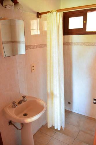 Lodge Adi Y Dina Caba�as