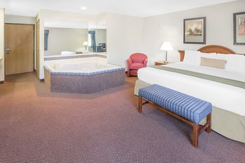 Hotel Baymont Inn & Suites Willows