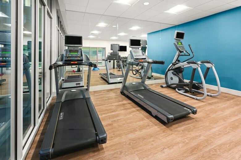 Holiday Inn Express Hotel & Suites Willows