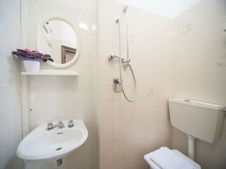 Luciana Hotel