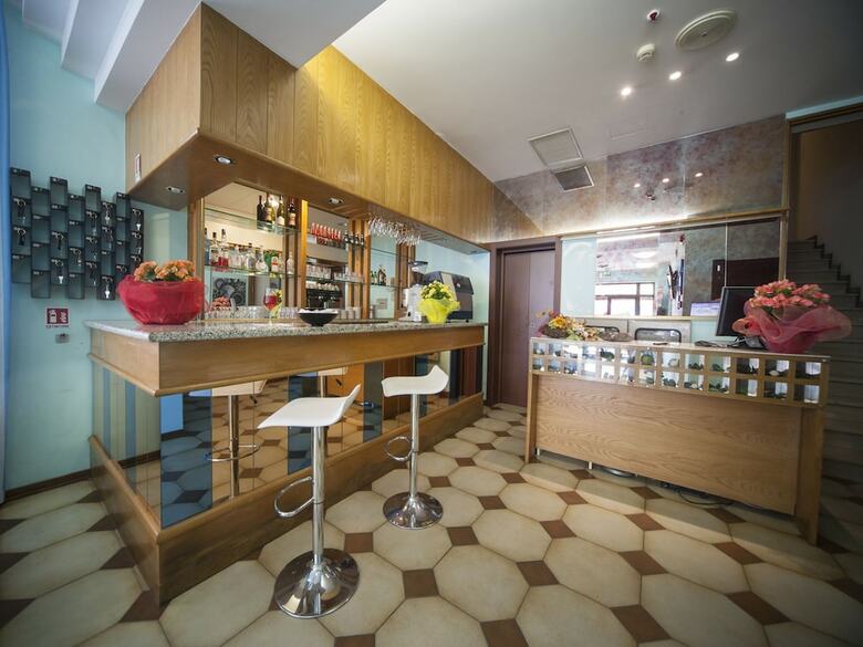 Luciana Hotel