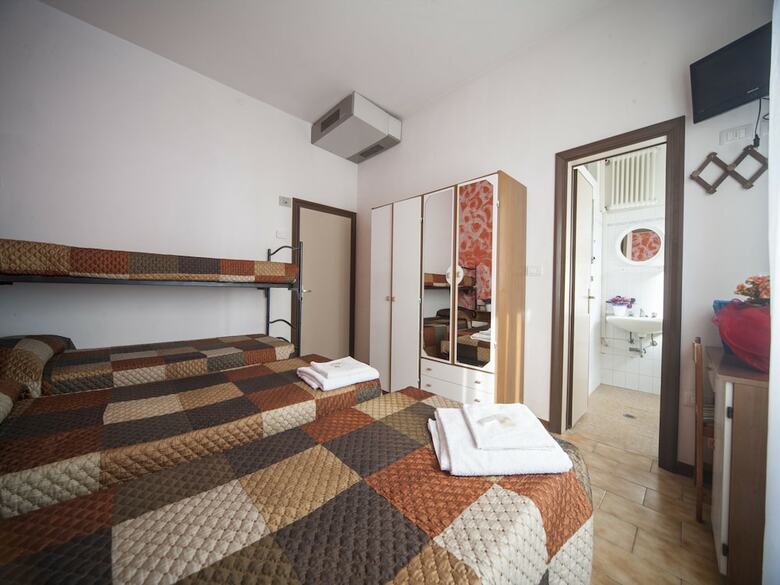 Luciana Hotel