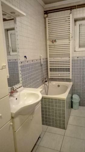 Hostal Rooms Aeroport