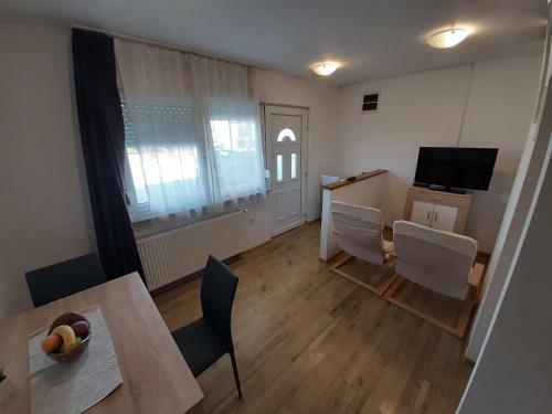 Hostal Rooms Lu&la