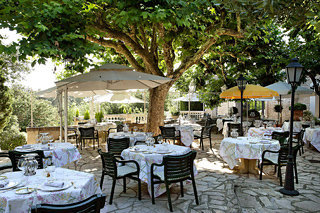 Hotel Auberge De Noves (.)