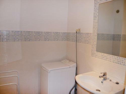 Two-bedroom Apartment R�sidence Aubanel 1