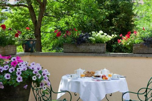 Hotel H�tel Le Val Du Tech