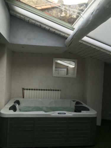 Hostal Les Chambres De Naevag