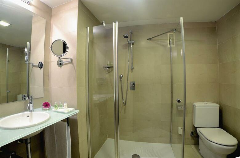 Hotel NH Madrid Balboa