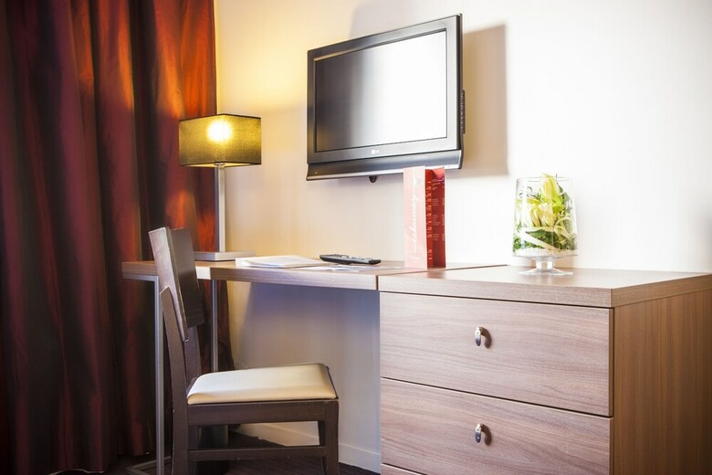 Paxton Spa Hotel Paris Mlv