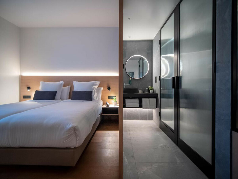 Paxton Spa Hotel Paris Mlv