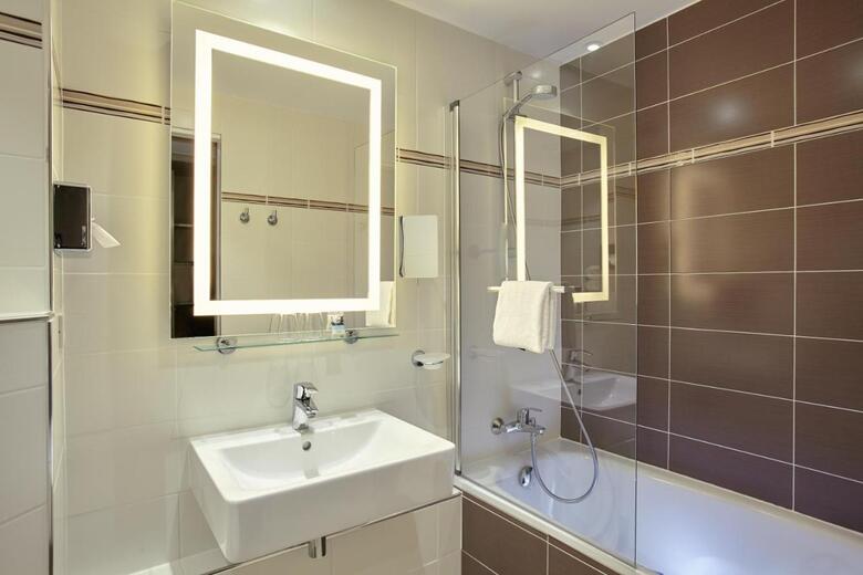 Hotel Mercure Versailles Parly 2